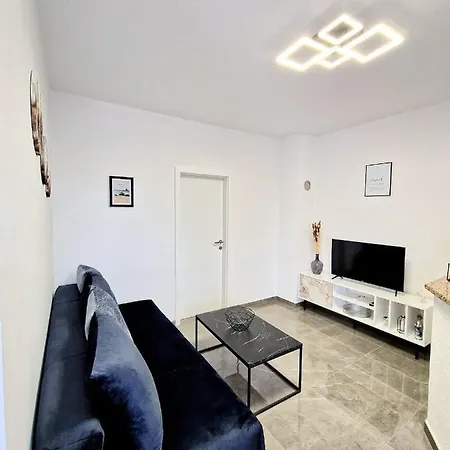 Apartments Tadic Omisalj Exterior photo