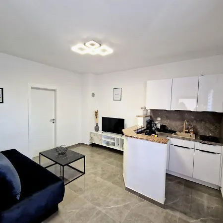 Apartments Tadic Omisalj Exterior photo